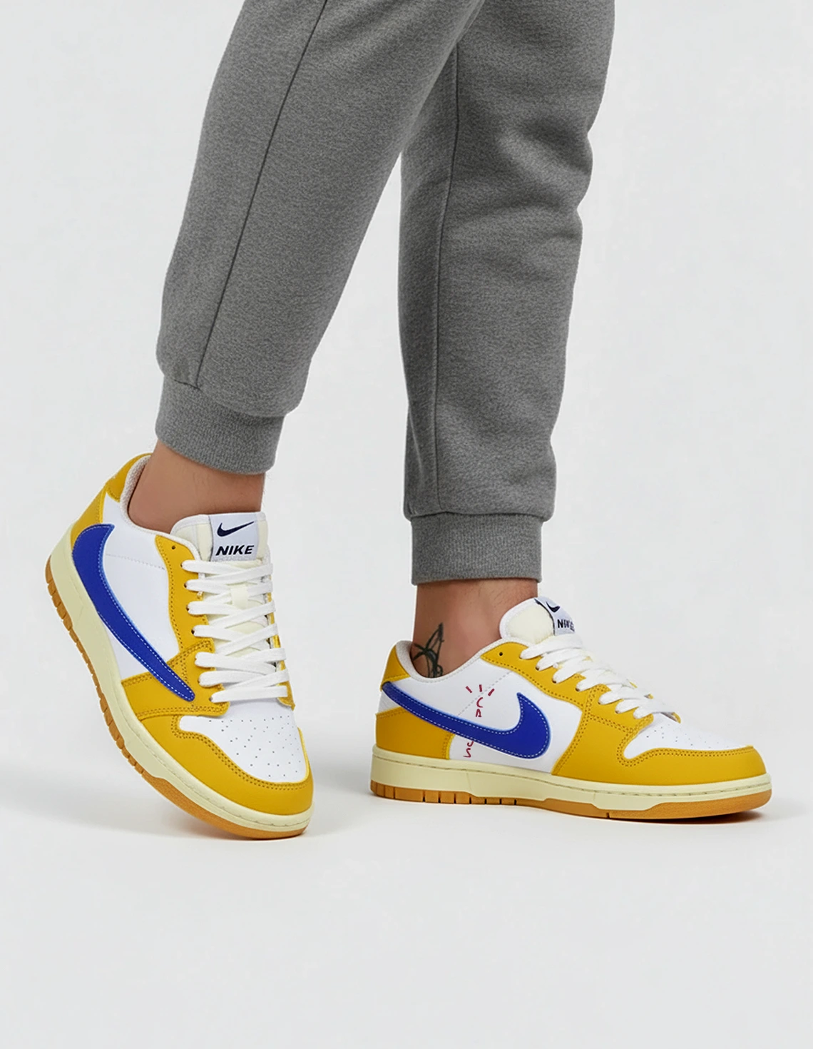 کفش روزانه مردانه نایکی Jordan 1 Low Travis Scott M