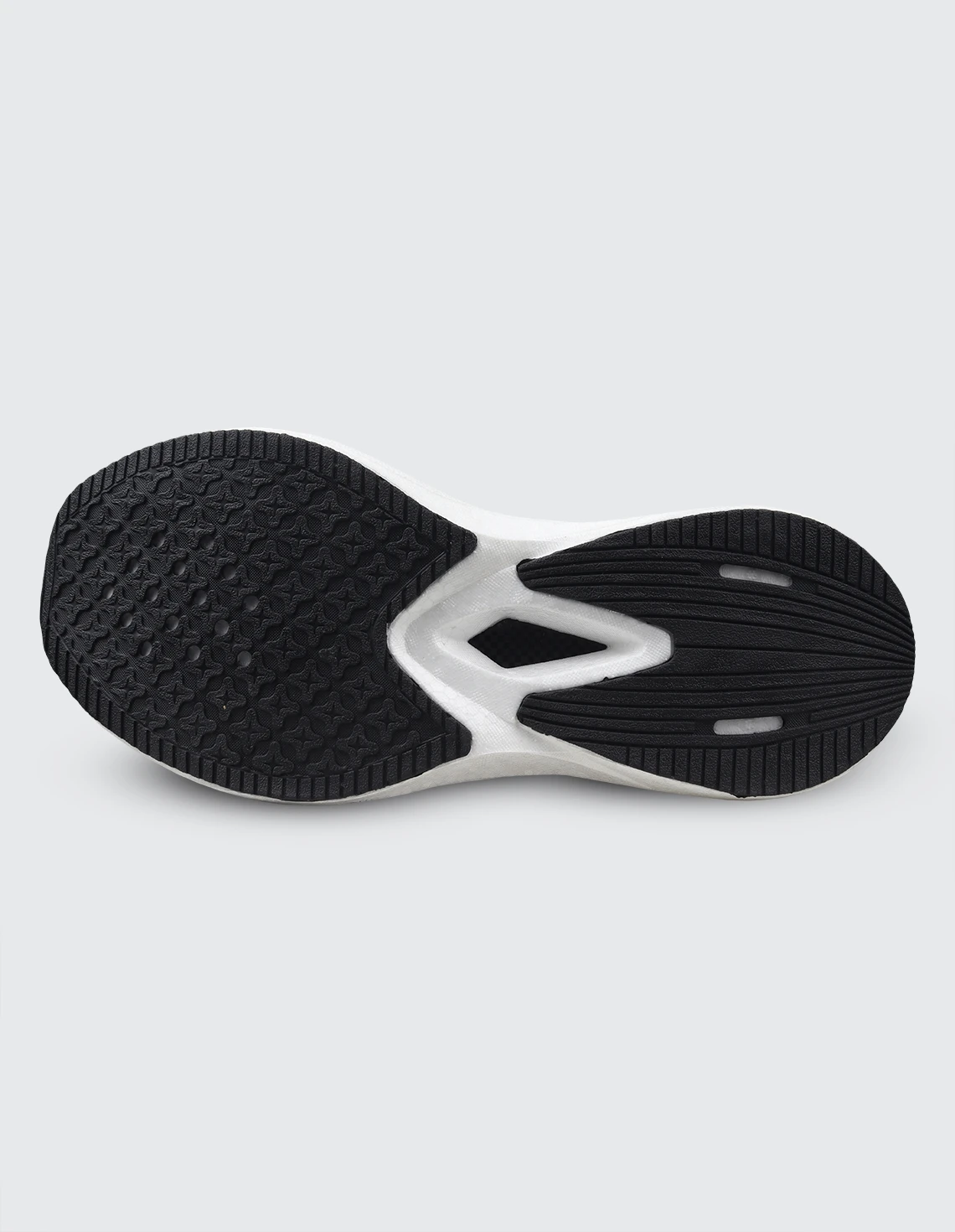 کفش دویدن مردانه نایکی Target M